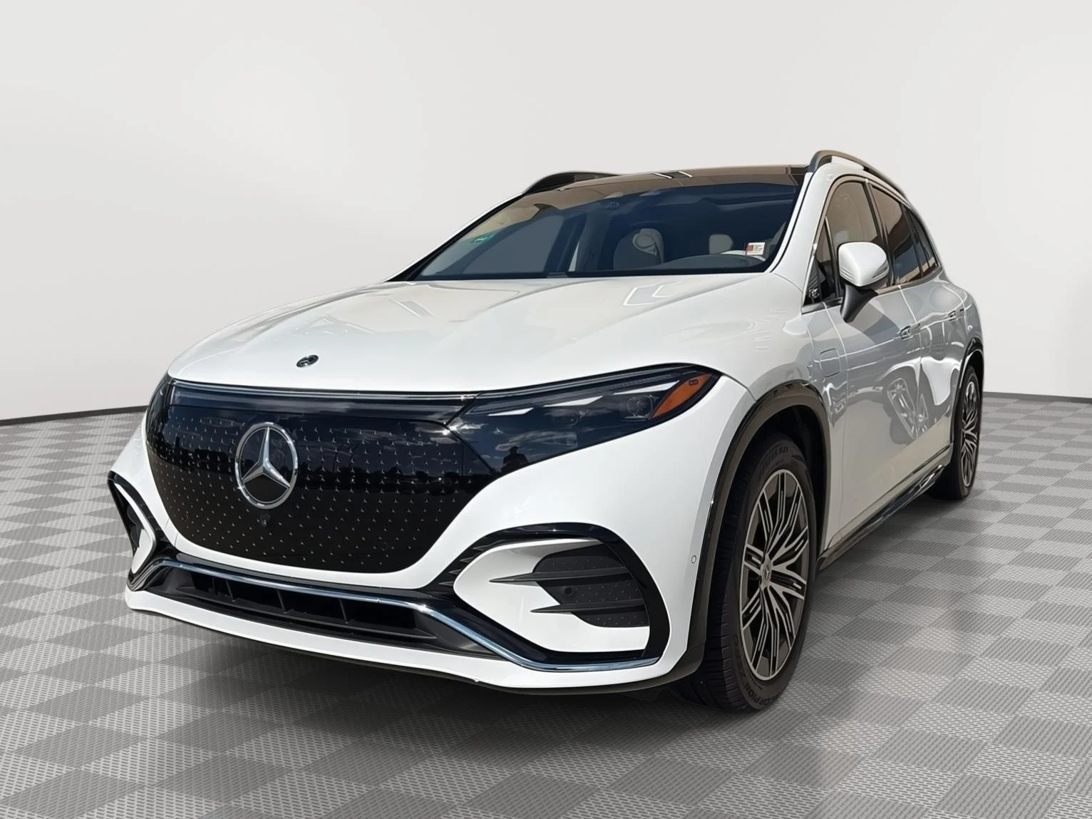 2026 Mercedes-Benz EQS SUV EQS 400 4MATIC's photo