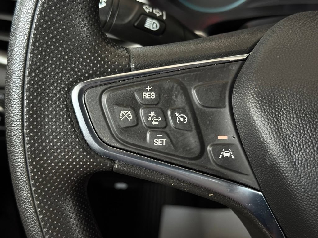 Used 2025 Lakeshore Blue Metallic Chevrolet 1LT image 27