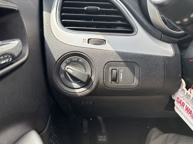 Used 2018 Red Dodge SE image 20
