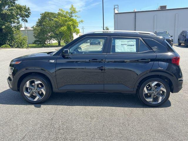 New 2026 Black Hyundai SEL image 10
