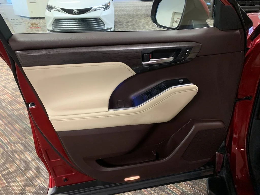 Used 2020 Red Toyota Platinum image 12
