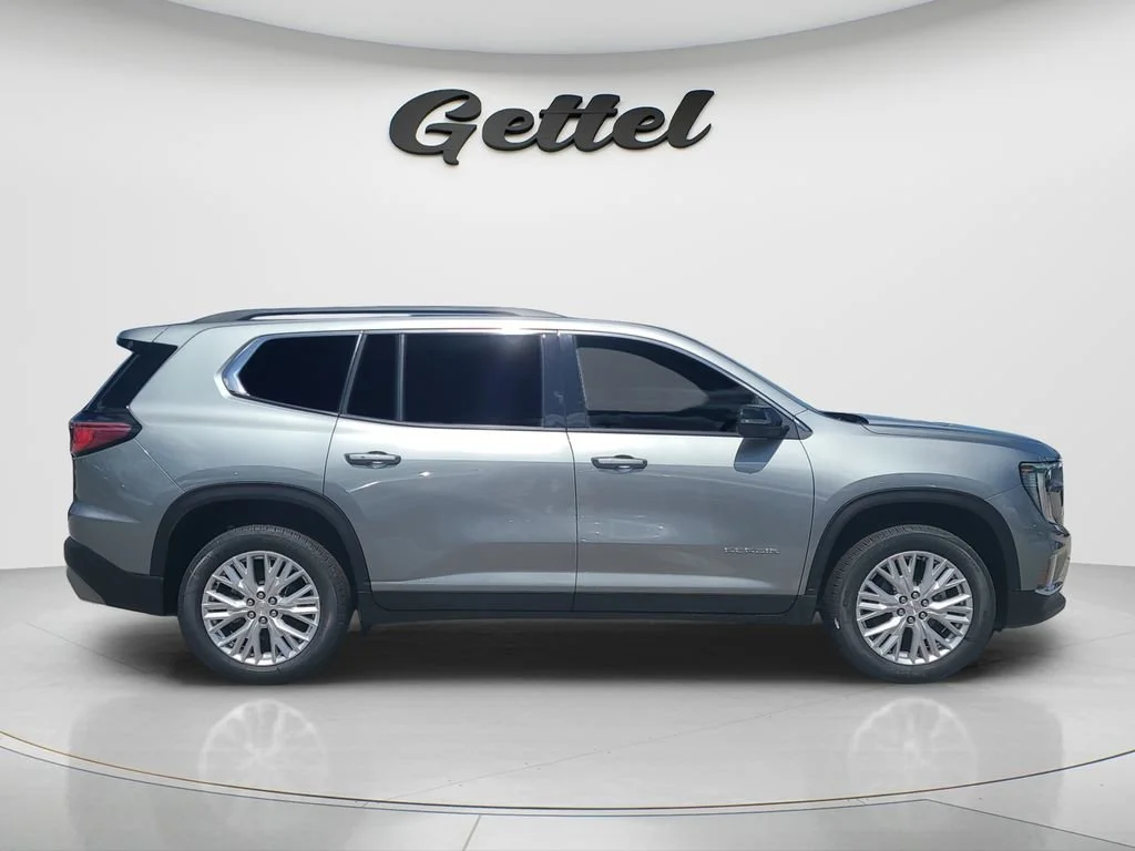 New 2026 Sterling Metallic GMC Elevation image 4