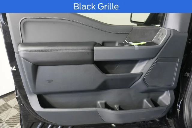 New 2026 Agate Black Metallic Ford XLT image 29