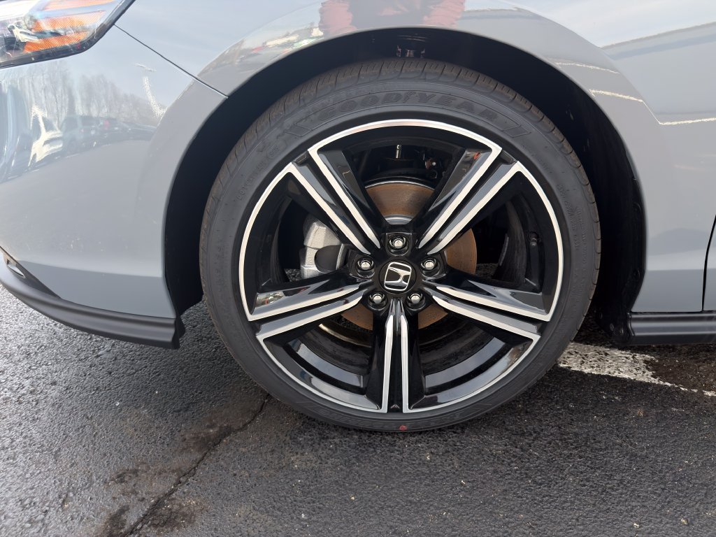 New 2026 Urban Gray Pearl Honda SE image 10