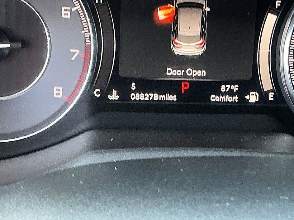 Used 2019 Gray Acura w/Advance Pkg image 4