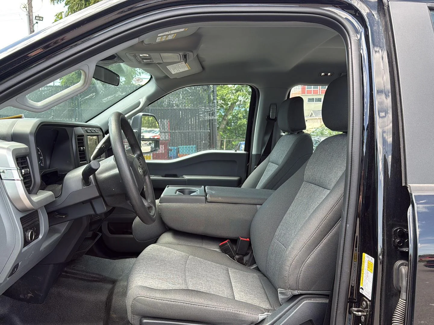 Used 2024 Agate Black Ford XL image 9