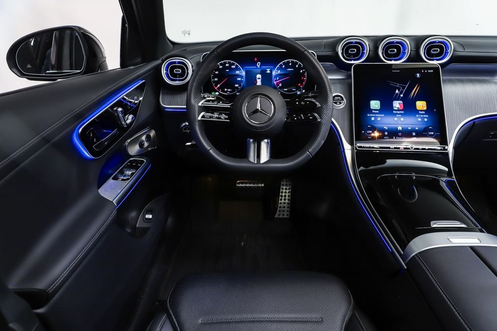 New 2026 Black Mercedes-Benz GLC 300 image 13