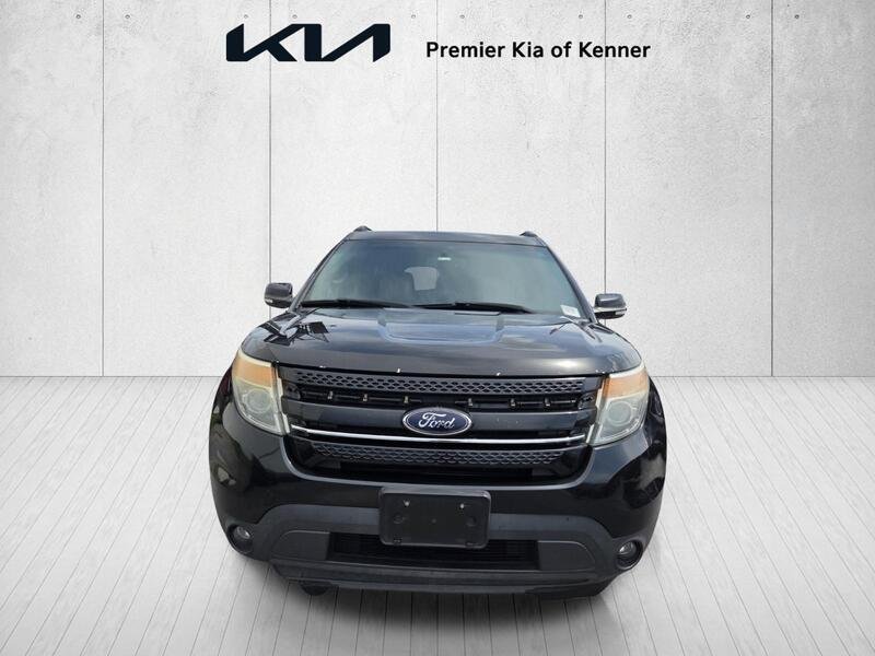 Used 2014 Black Ford Limited image 8