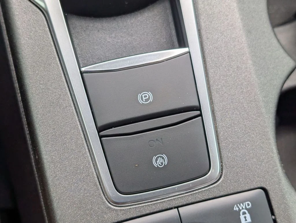 New 2025 Oxford White Ford Outer Banks® image 36