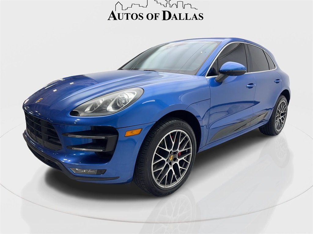 2015 Porsche Macan Turbo photo 2