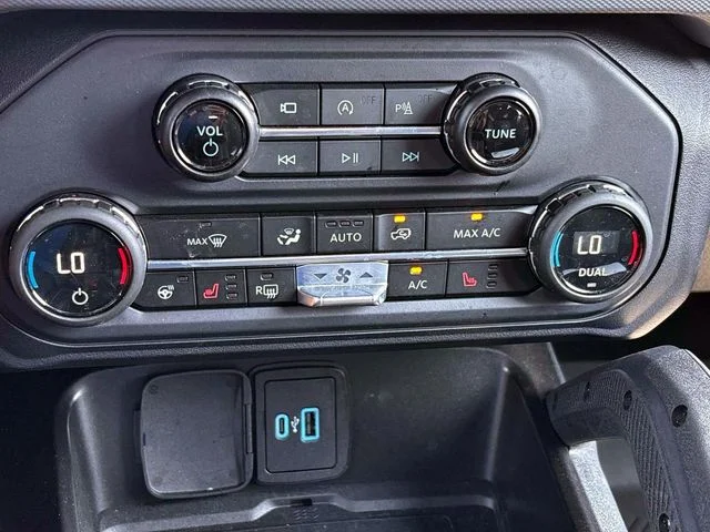 Used 2023 Orange Ford Raptor image 24