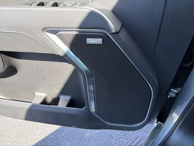 New 2026 Sterling Metallic GMC Elevation image 25