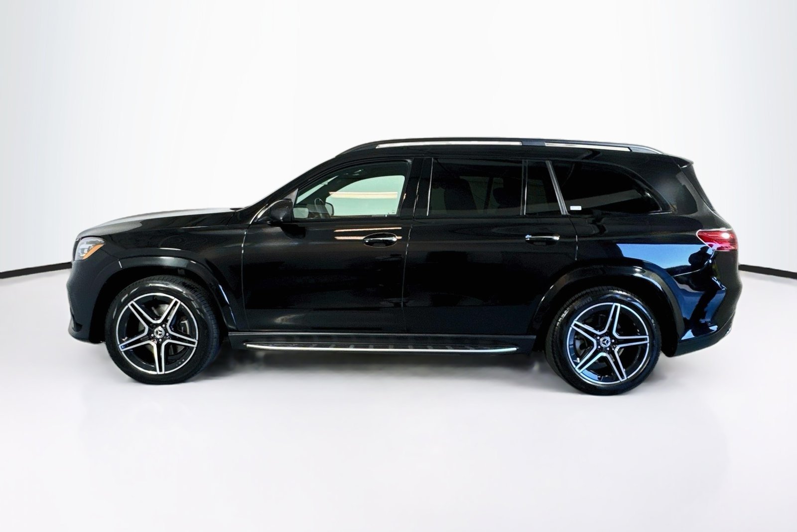 Certified Used 2024 Obsidian Black Metallic Mercedes-Benz GLS 450 image 8