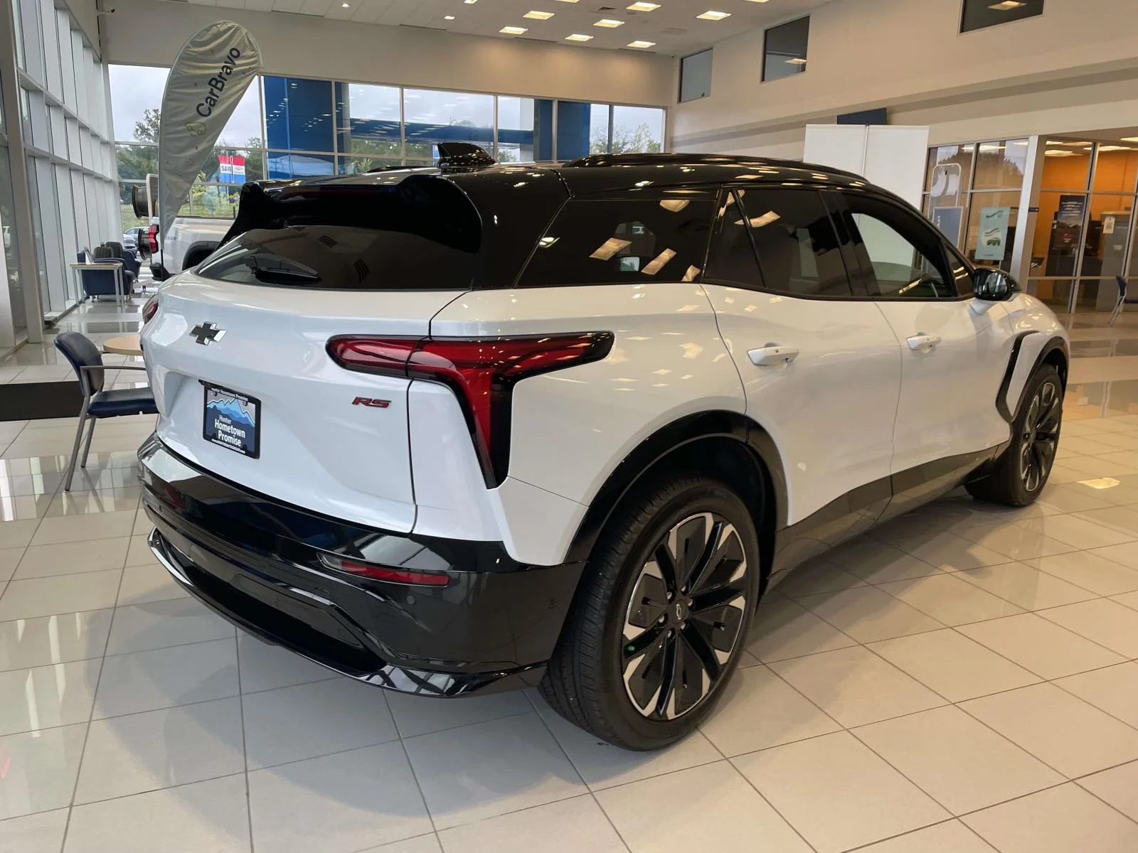 2026 Chevrolet Blazer EV RS - Photo 6