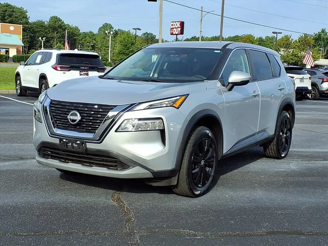 2022 Nissan Rogue SV Intelligent AWD