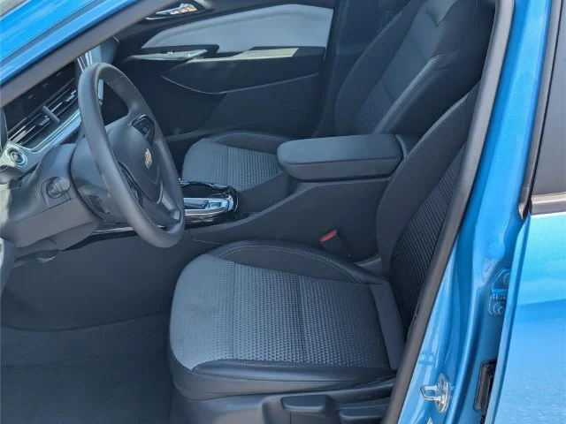 Used 2025 Blue Chevrolet LT image 15