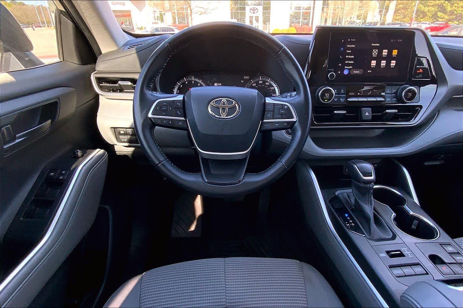 Used 2023 Midnight Black Metallic Toyota LE image 11