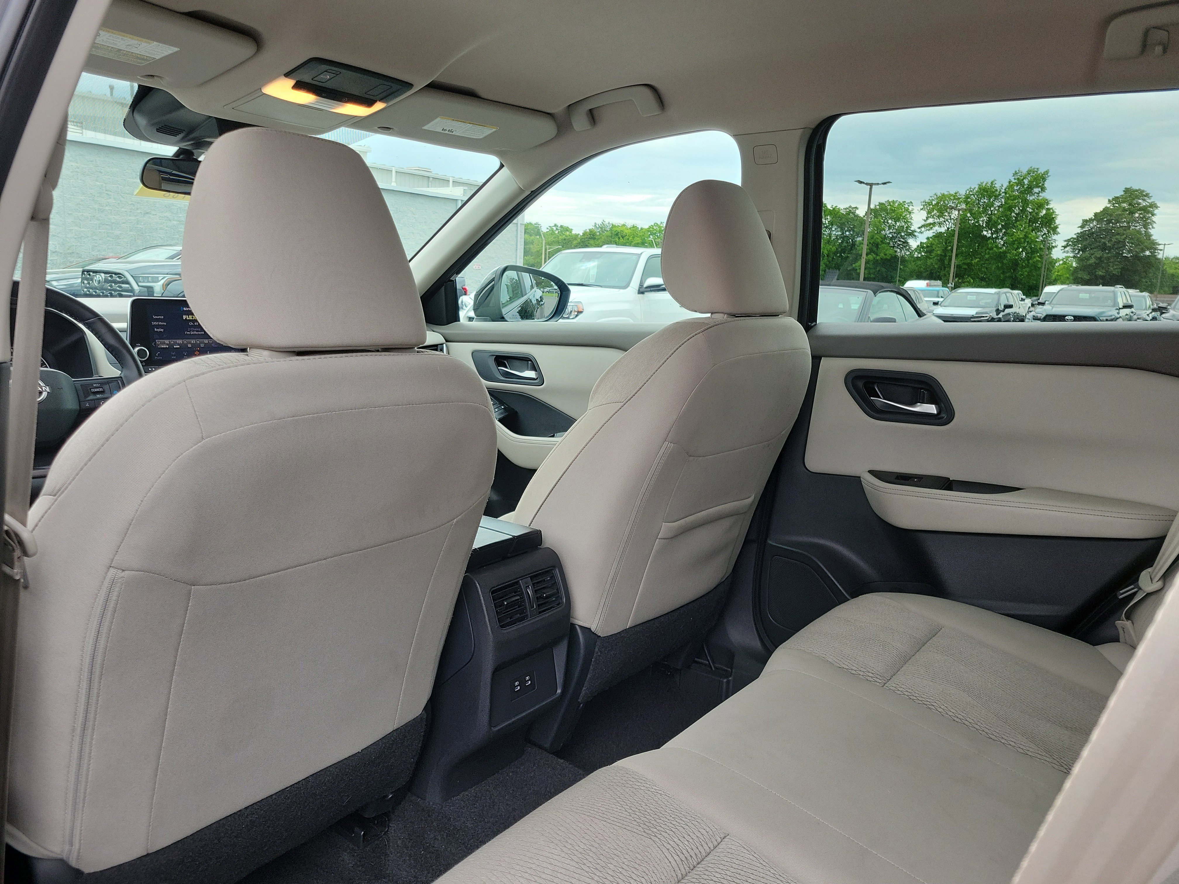 Used 2025 Super Black Nissan SV image 14