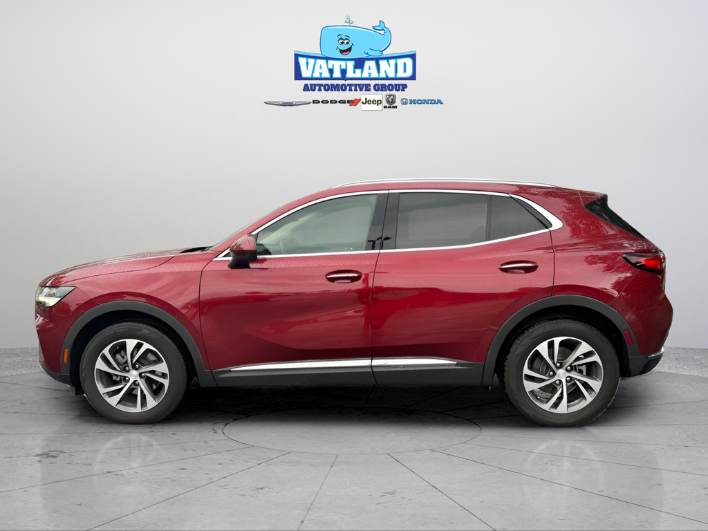 Used 2021 Red Buick Essence image 2