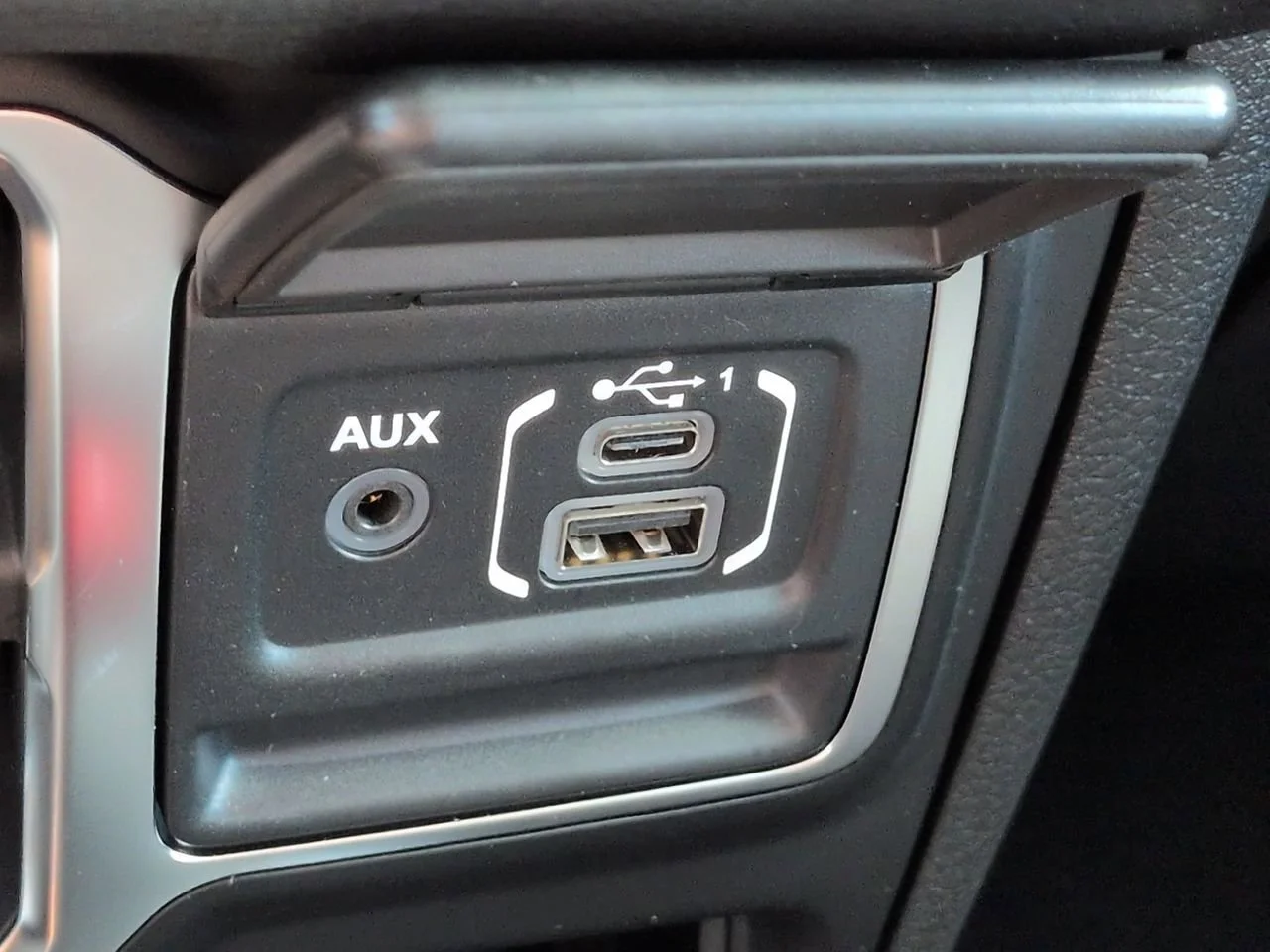 Certified Used 2026 Hydro Blue Pearlcoat Jeep Sport image 20
