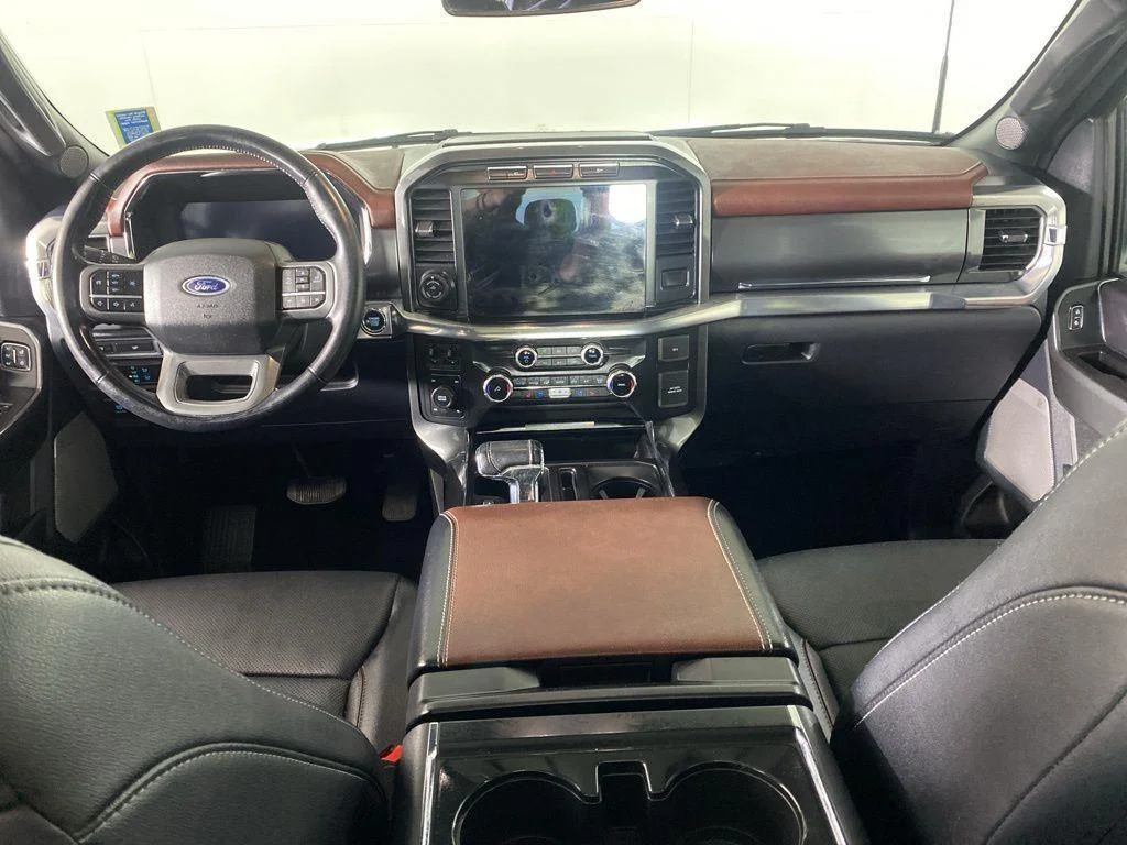 Used 2022 Agate Black Ford LARIAT image 2