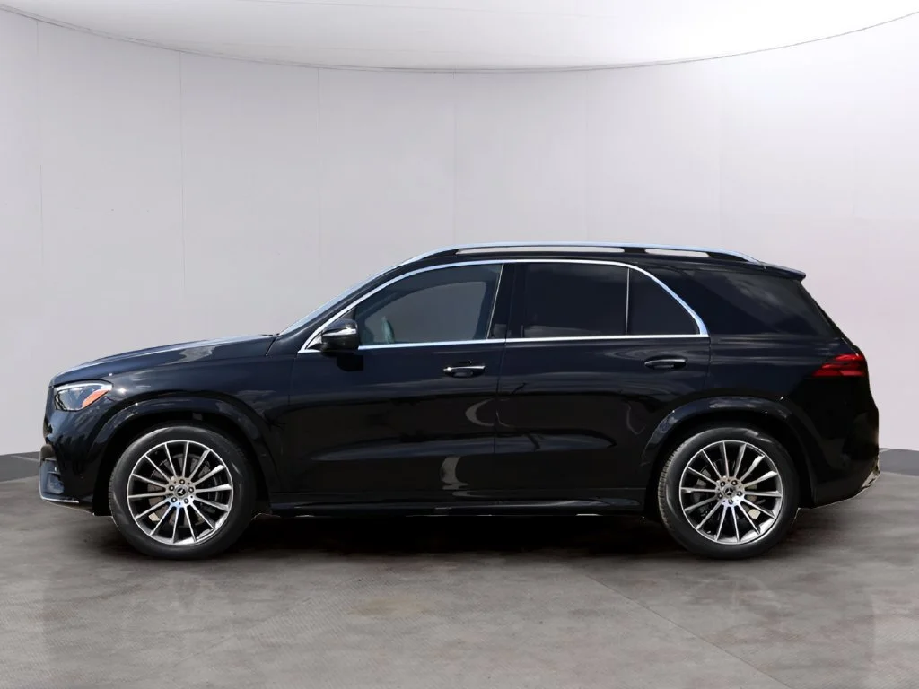 New 2026 Obsidian Black Metallic Mercedes-Benz GLE 450 image 44