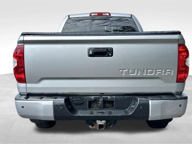 Used 2017 Silver Toyota SR5 image 4