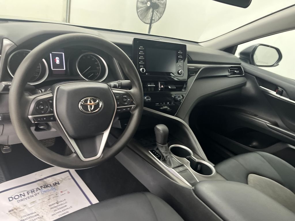 Used 2022 Silver Toyota LE image 15