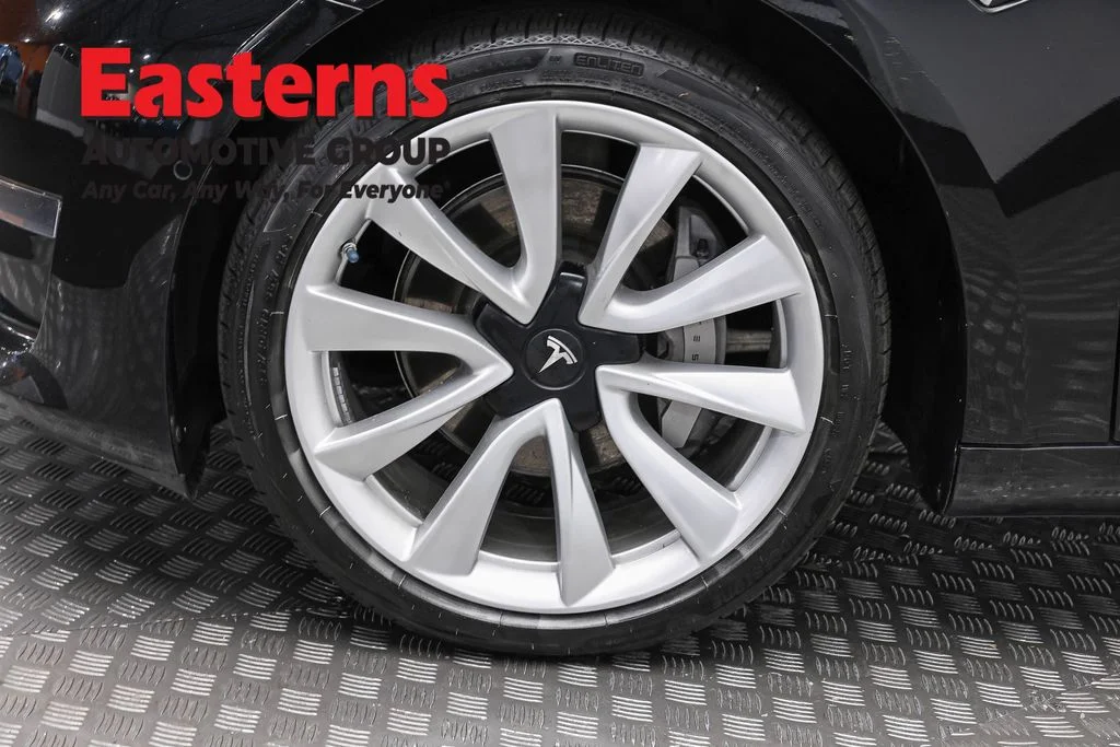 Used 2020 Black Tesla Long Range image 25