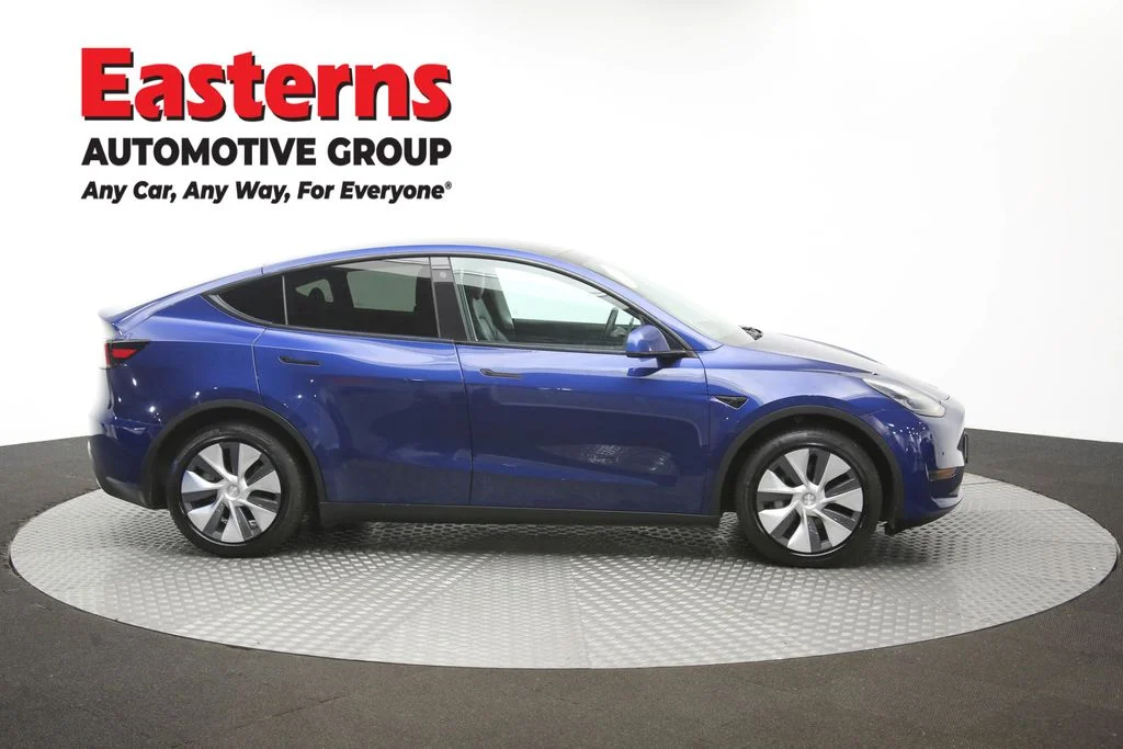 Used 2022 Blue Tesla Long Range image 39
