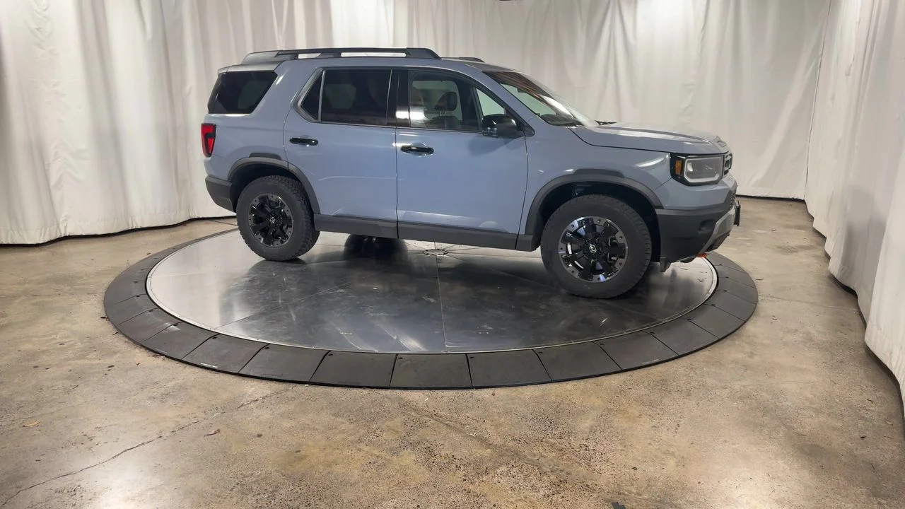 New 2026 Sonic Gray Pearl Honda TrailSport Elite image 12