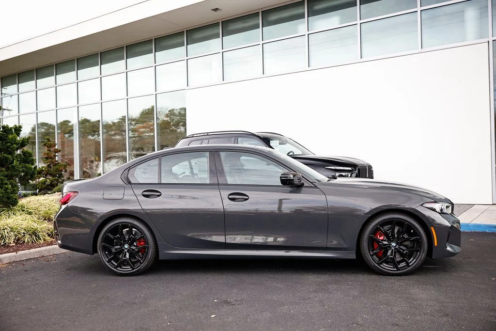 Used 2026 Dravit Grey Metallic BMW 330i image 4