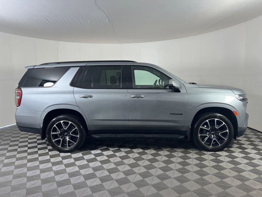 Used 2023 Sterling Gray Metallic Chevrolet RST image 29
