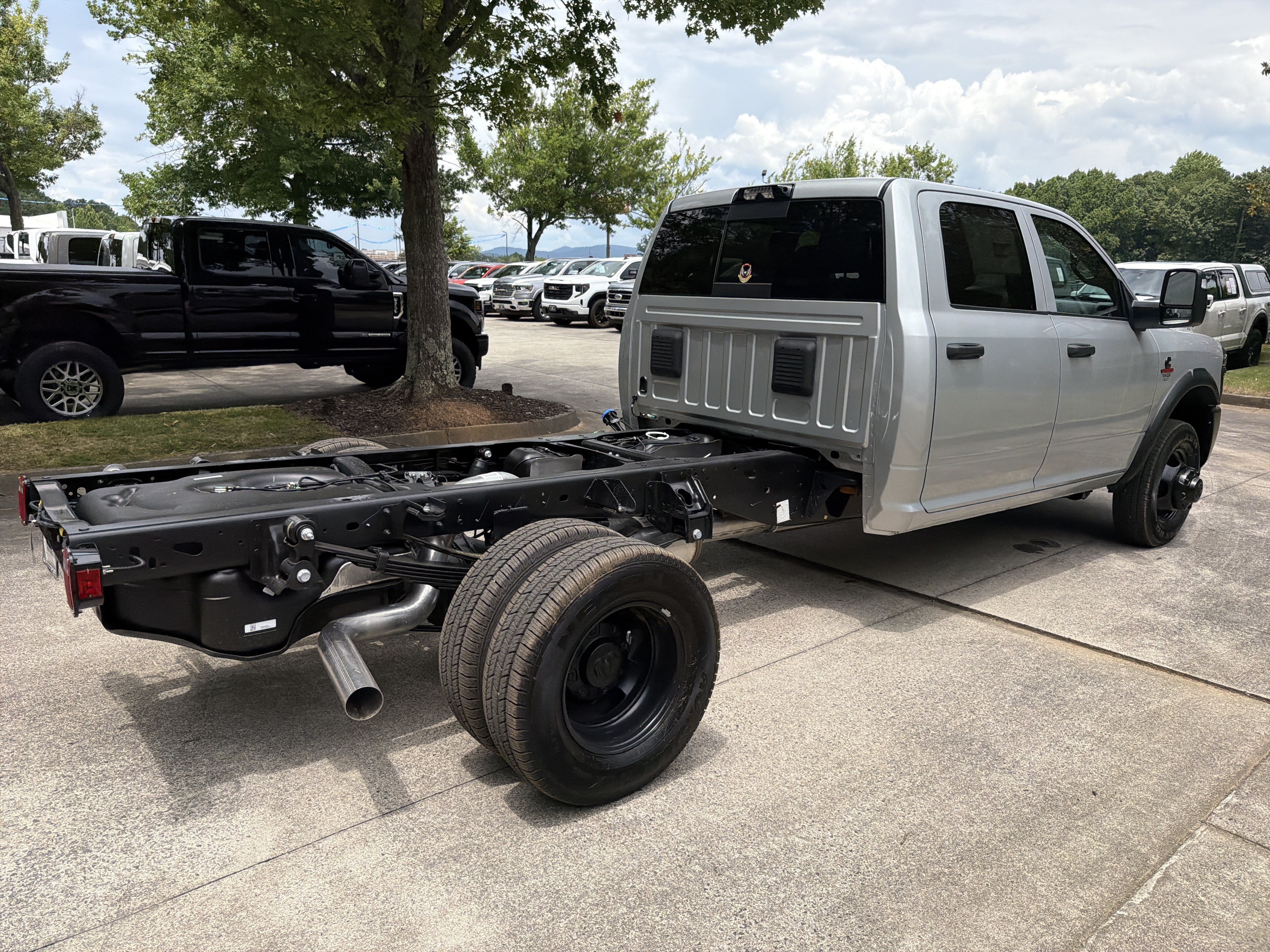 New 2026 Silver Zynith RAM Tradesman image 7