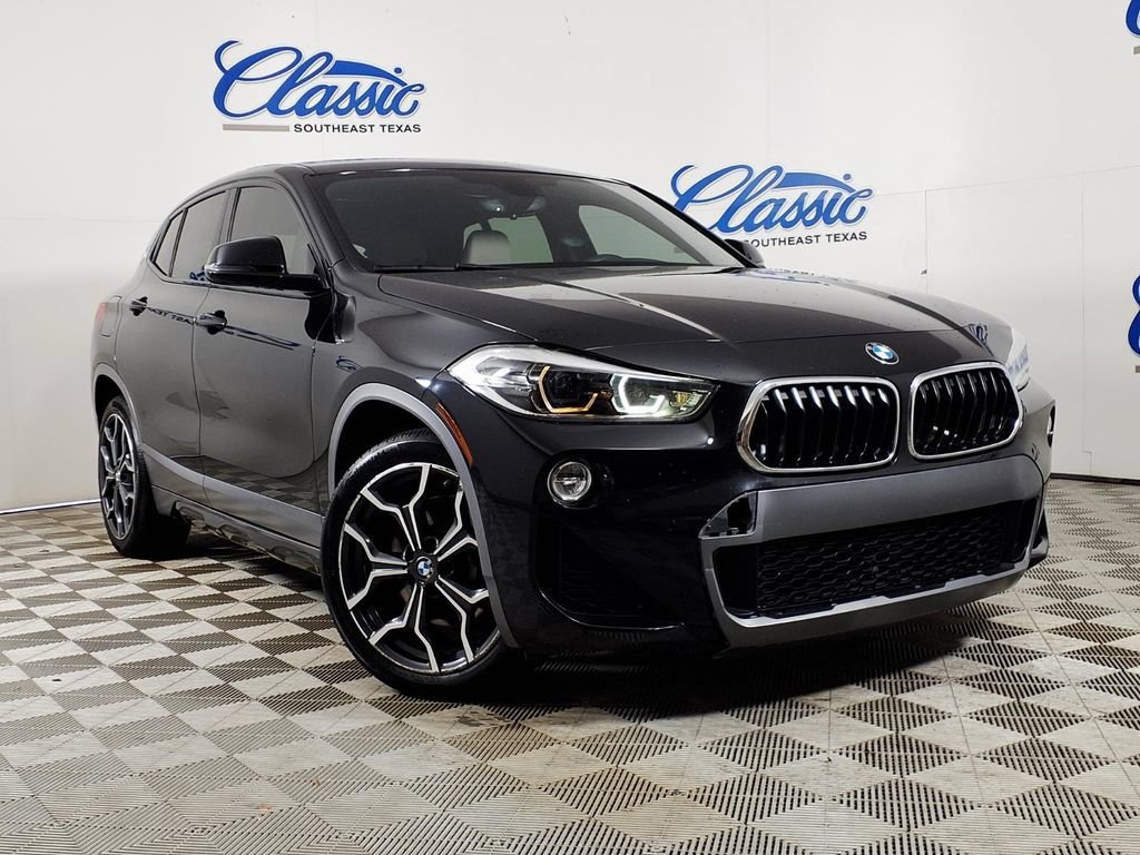 Used 2018 Black Sapphire Me BMW sDrive28i image 1