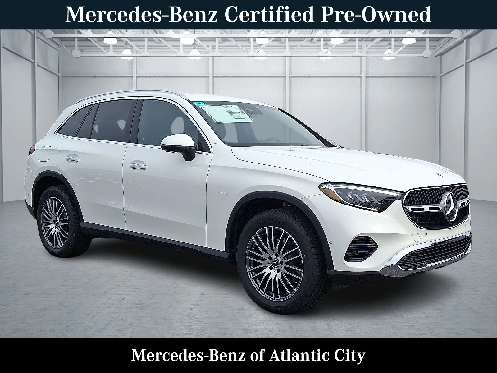 2025 Mercedes-Benz GLC