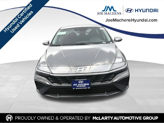 Used 2026 Gray Hyundai SE image 4
