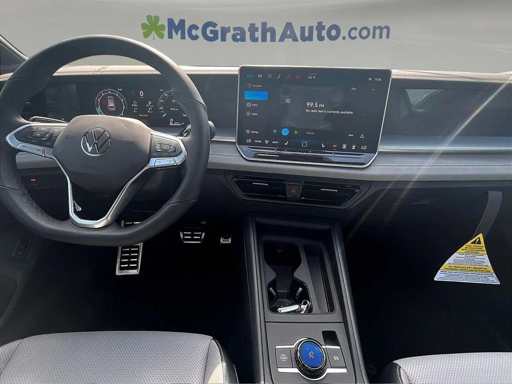 New 2026 Platinum Gray Metallic Volkswagen 2.0T SE R-Line Black image 5