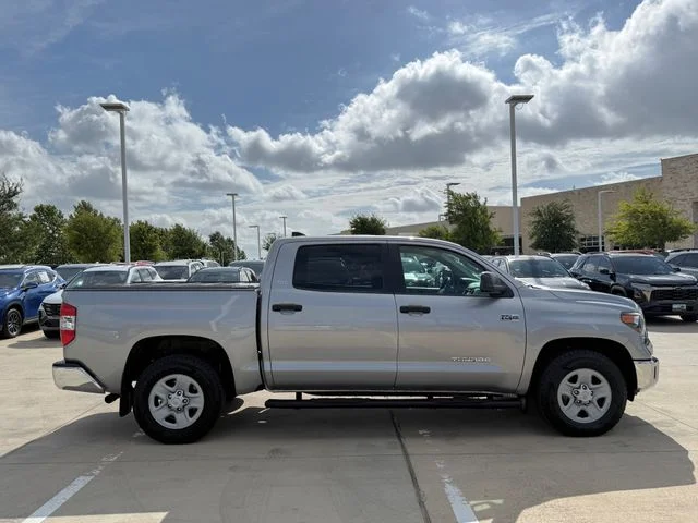 Certified Used 2020 Silver Toyota SR5 image 4