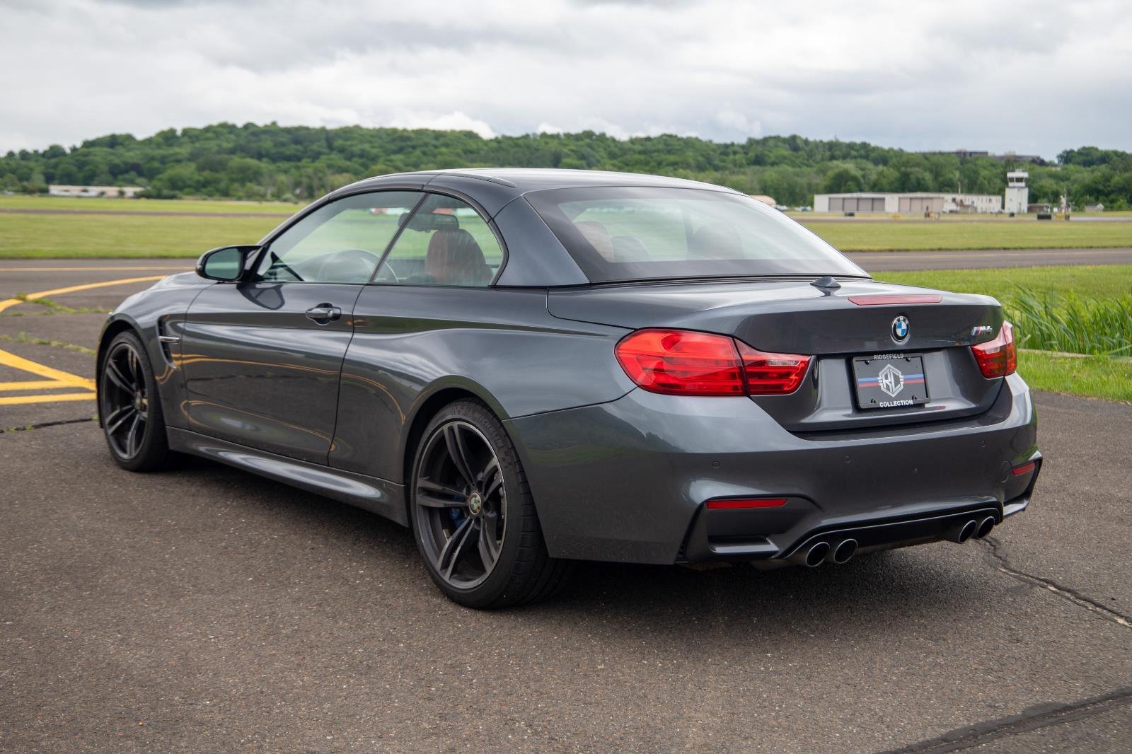Used 2015 Mineral Gray Metallic BMW  image 16