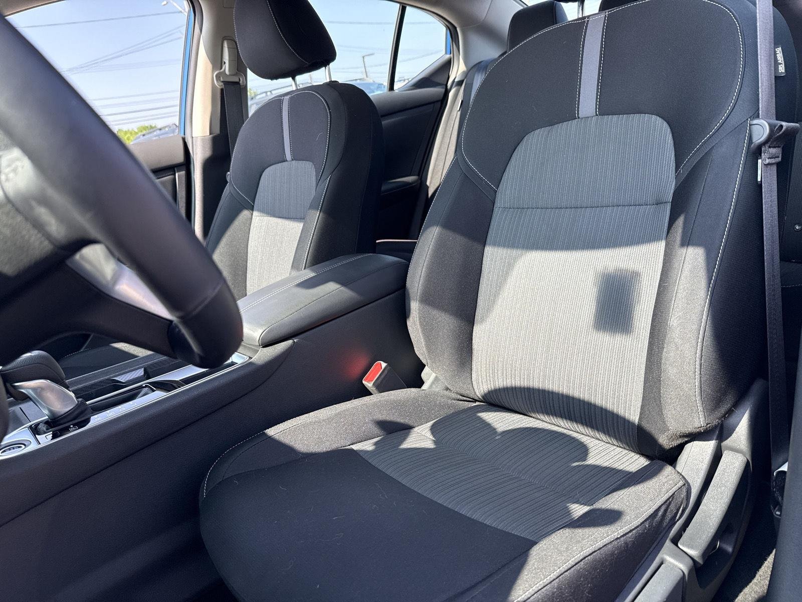 Used 2020 Electric Blue Metallic Nissan SV image 8