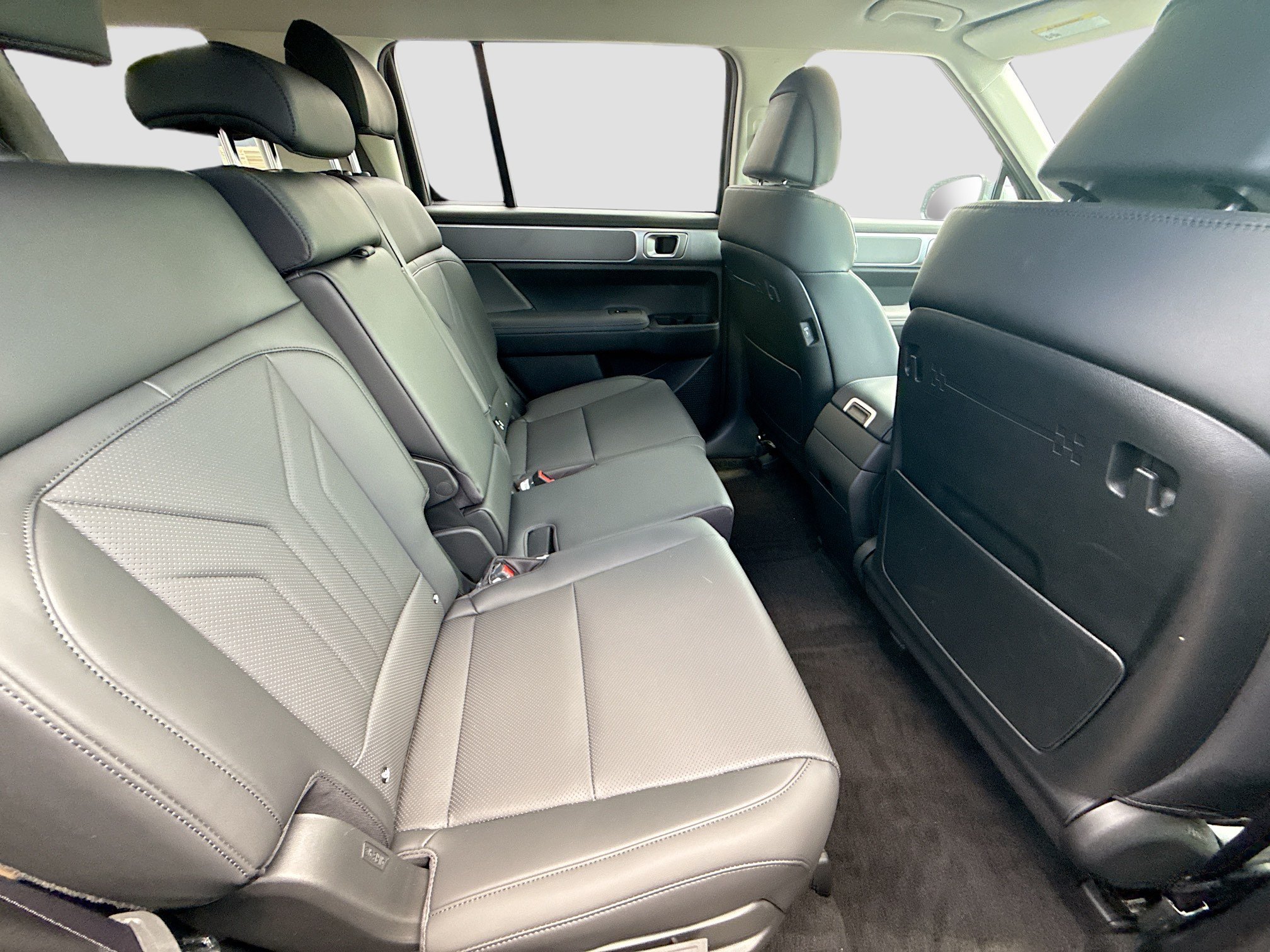 New 2026 Ecotronic Gray Hyundai SEL FWD image 43