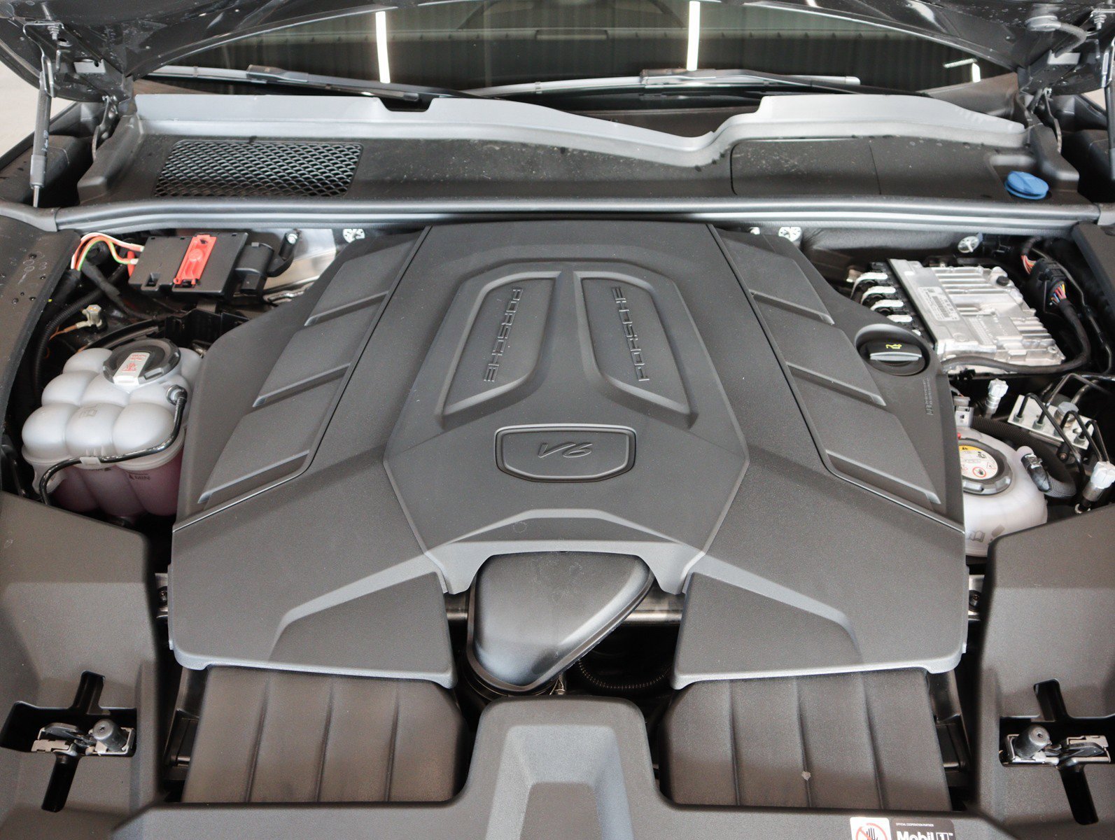 2026 Porsche Cayenne Coup E-Hybrid - Photo 27
