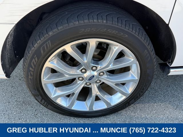 Used 2019 White Ford Platinum image 9