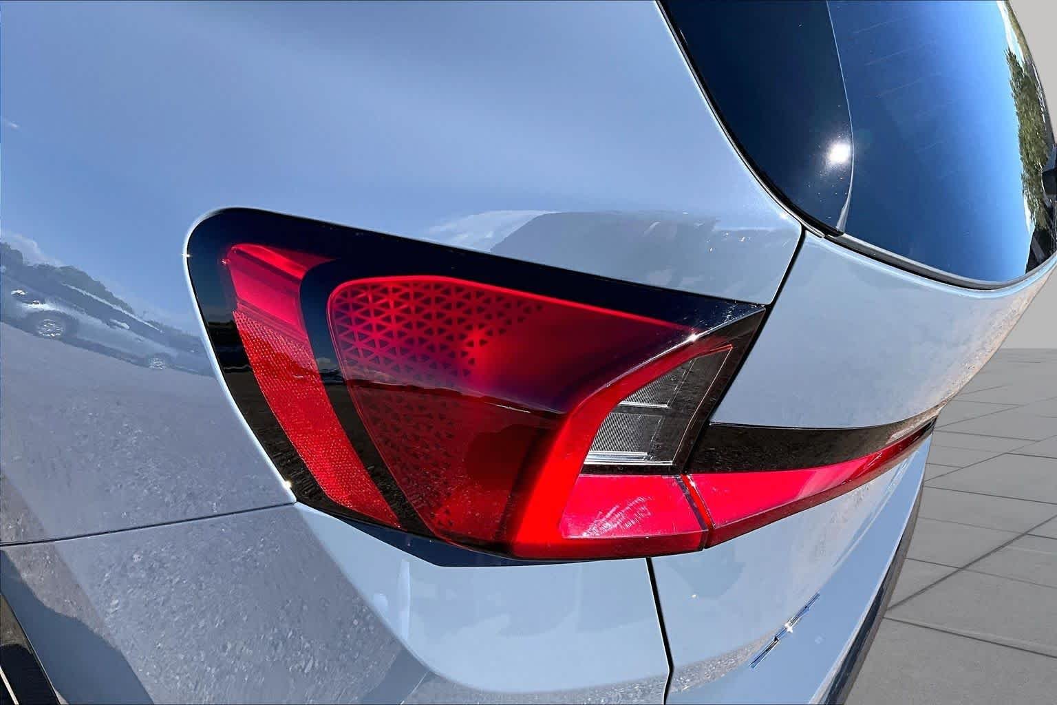 Certified Used 2025 Storm Bay Metallic BMW xDrive28i image 27