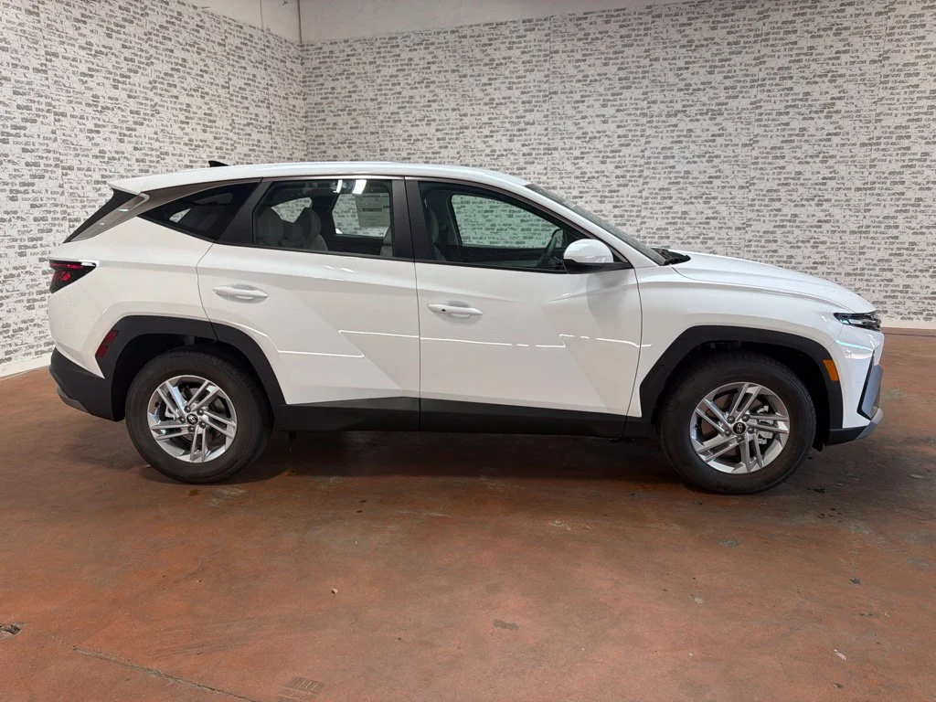 New 2026 Serenity White Pearl Hyundai SE image 8