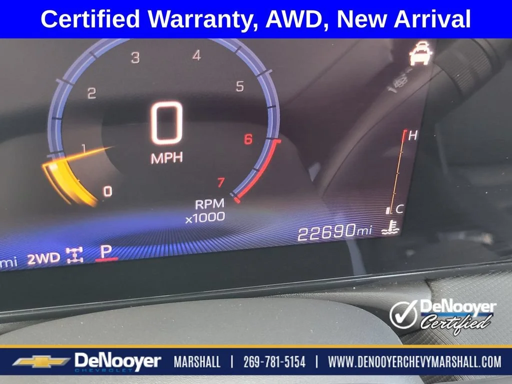 Used 2025 Sterling Gray Metallic Chevrolet LT image 16
