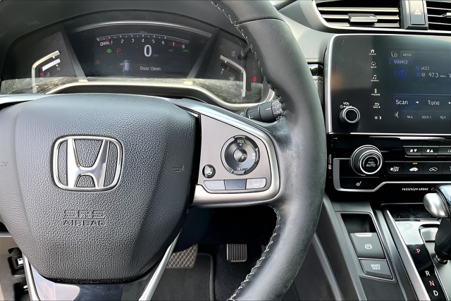 Used 2020  Honda Touring image 11