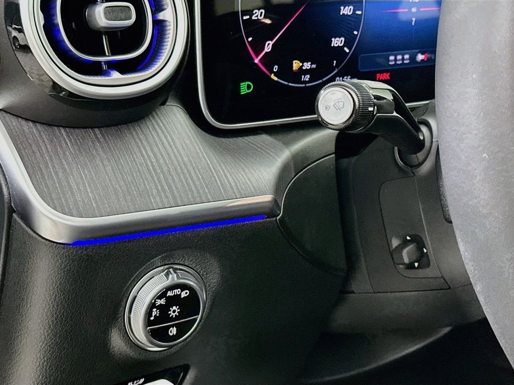 New 2026 Twilight Blue Metallic Mercedes-Benz C 300 image 9