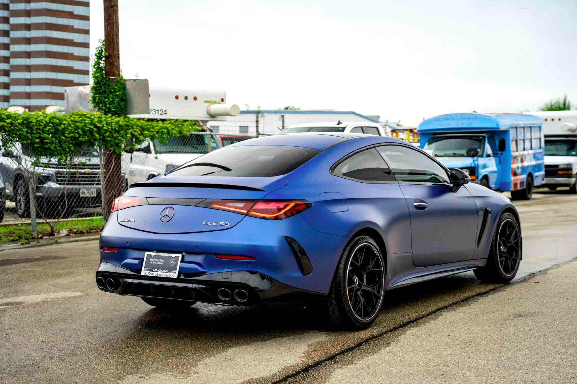 New 2026 MANUFAKTUR Starling Blue Magno Mercedes-Benz AMG® CLE 53 4MATIC+ Coupe image 26